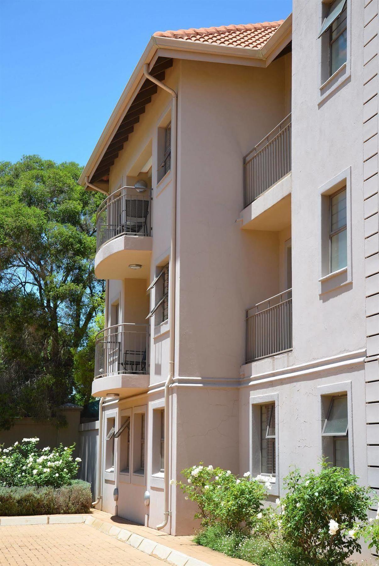 Faircity Grosvenor Gardens Pretoria Ngoại thất bức ảnh